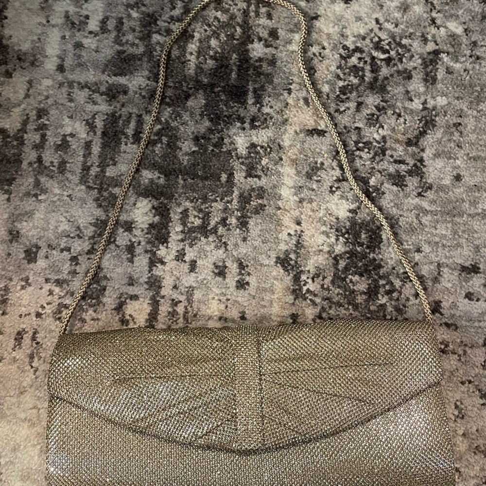 cute gold/shiny purse or clutch